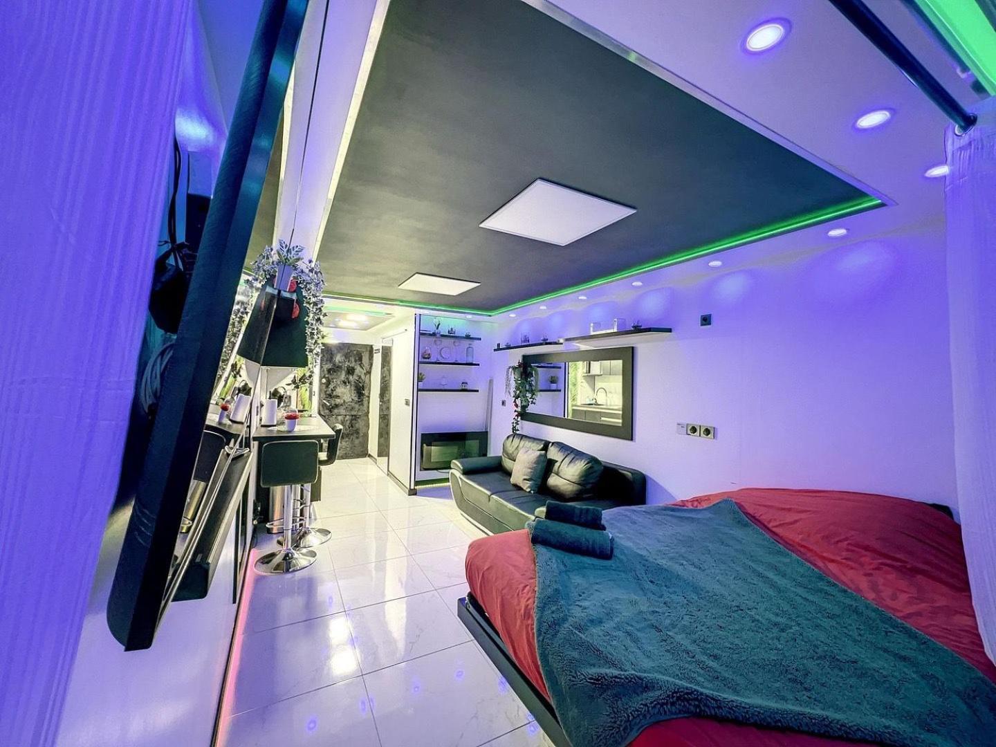 C12 Deluxe Apartment Agde Exterior photo
