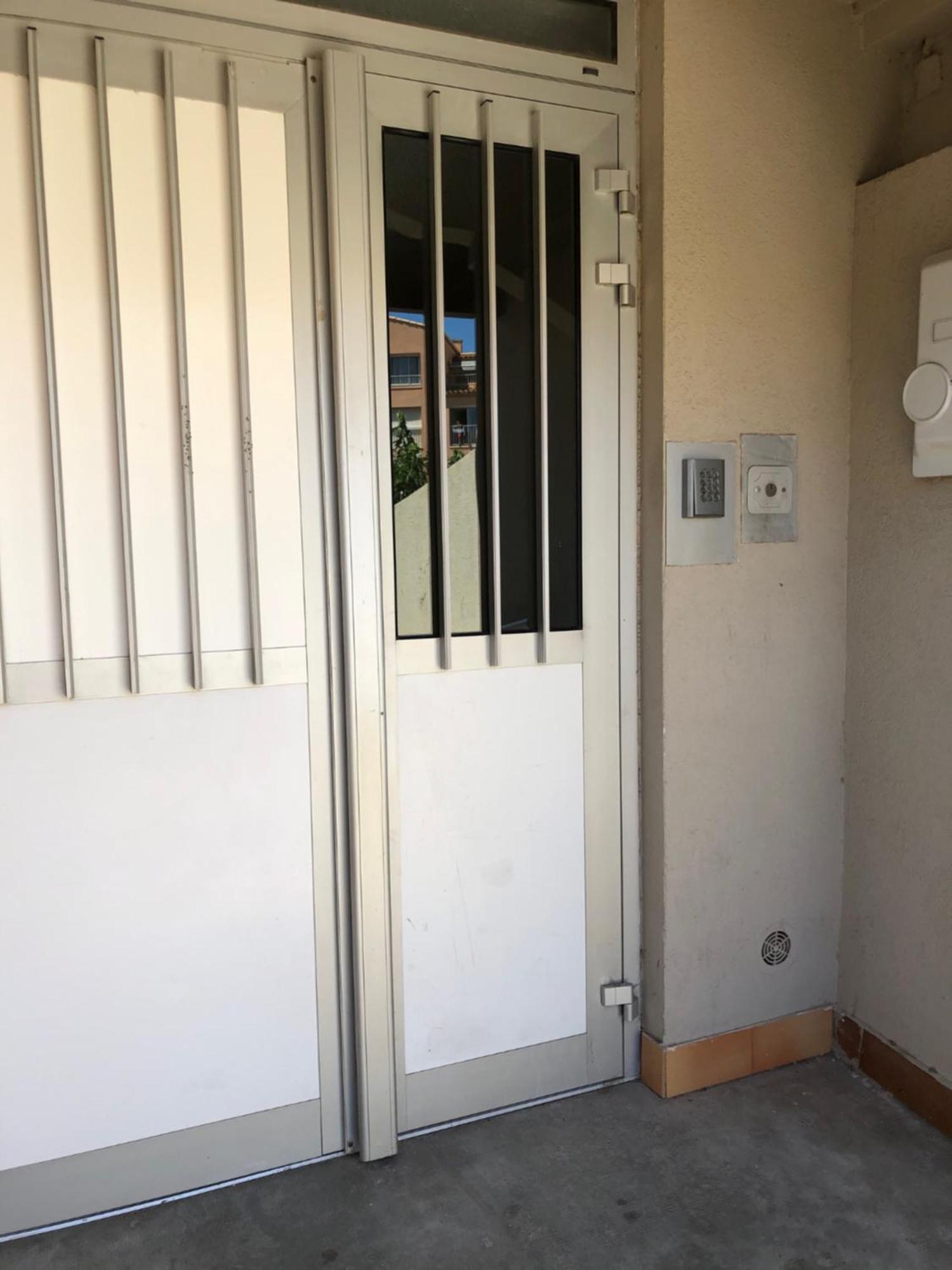 C12 Deluxe Apartment Agde Exterior photo