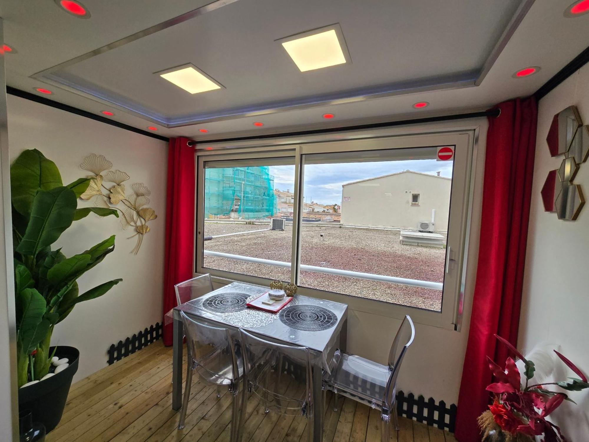 C12 Deluxe Apartment Agde Exterior photo